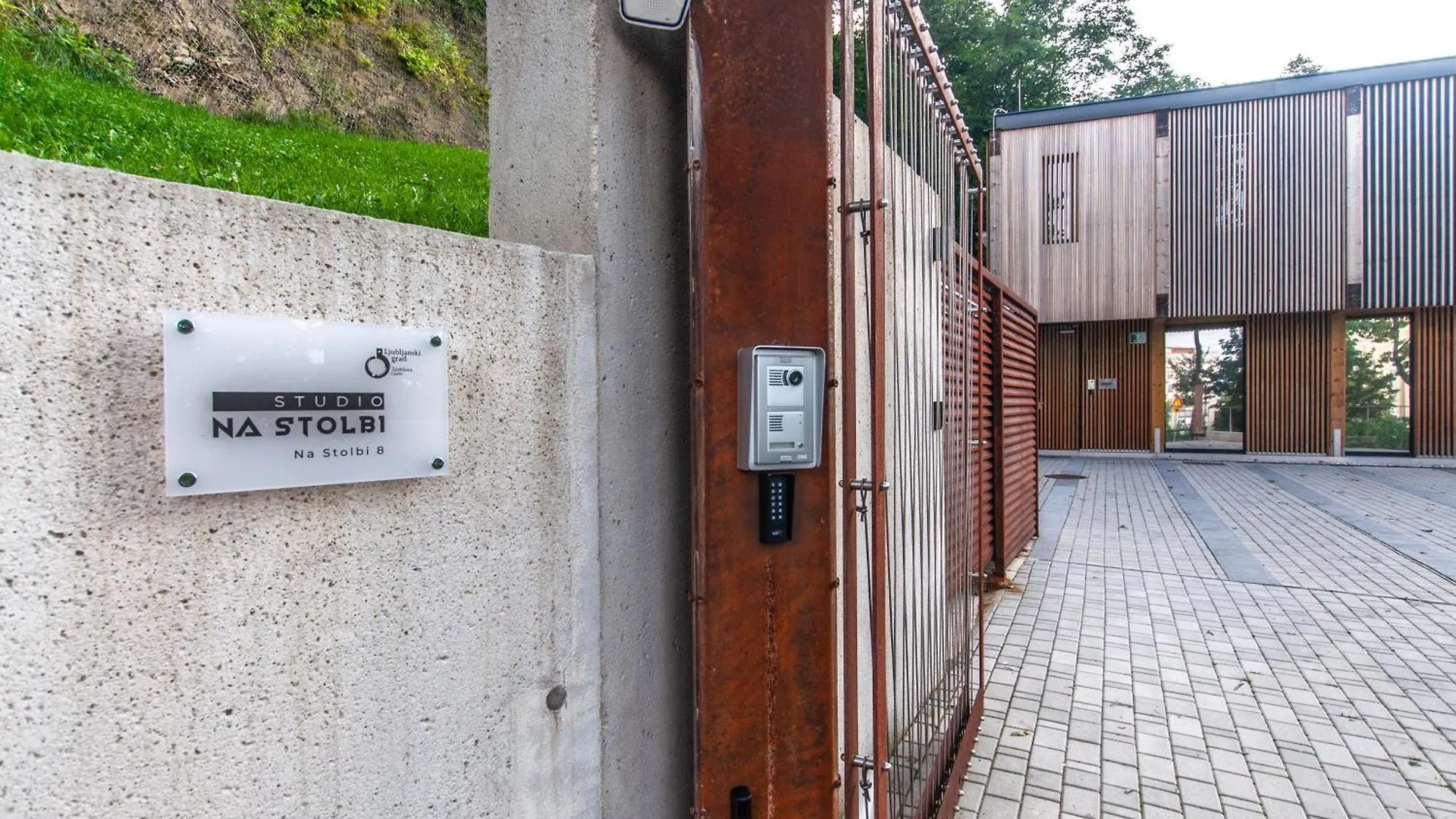Studio Na Stolbi Ljubljana Apartment